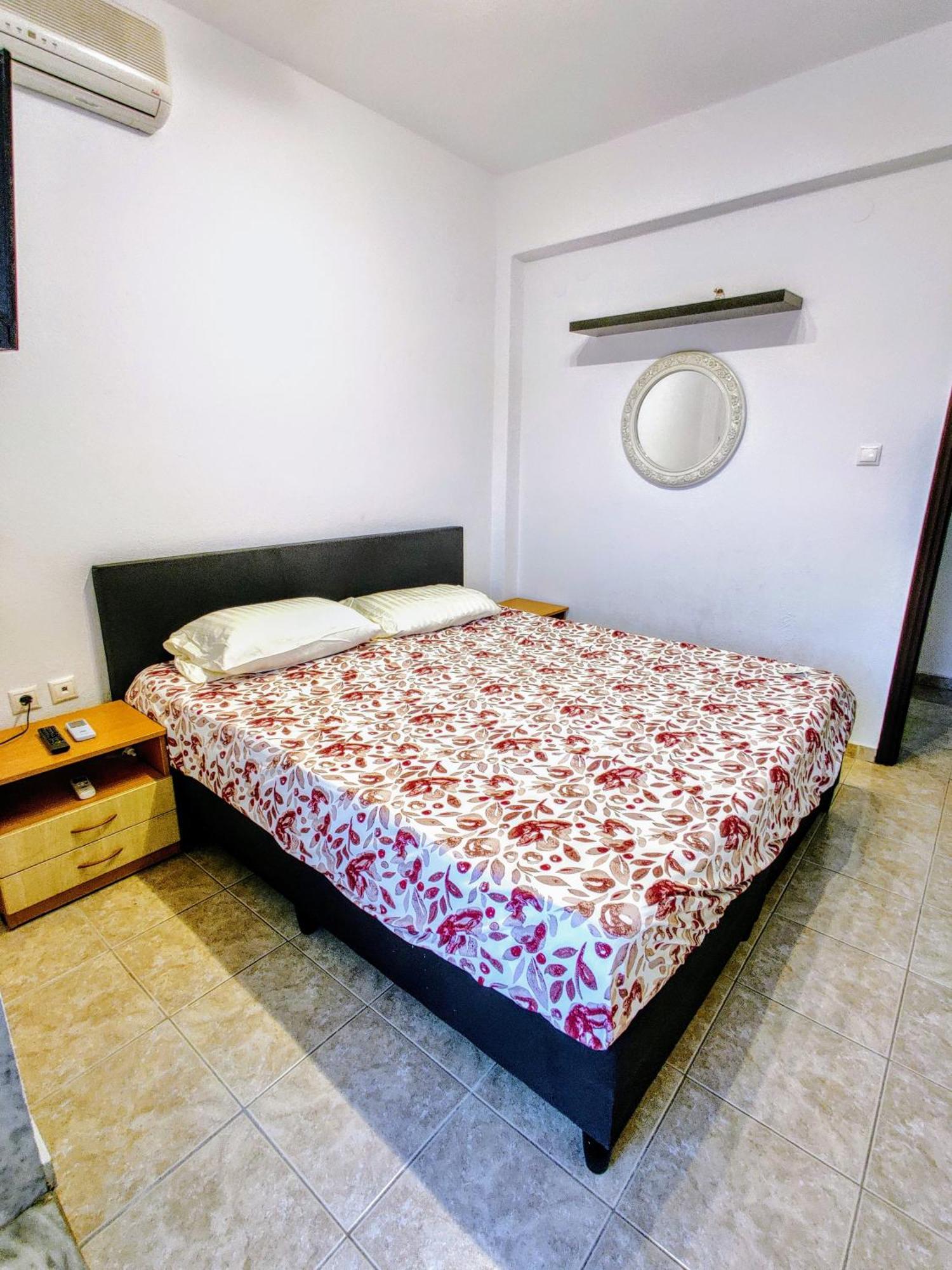 Flogita - 5 Beautiful Apartments Apartment Flogita
