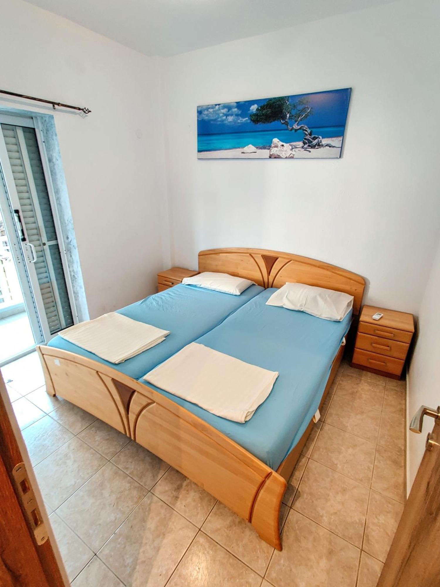Appartement Flogita - 5 Beautiful Apartments Flogita